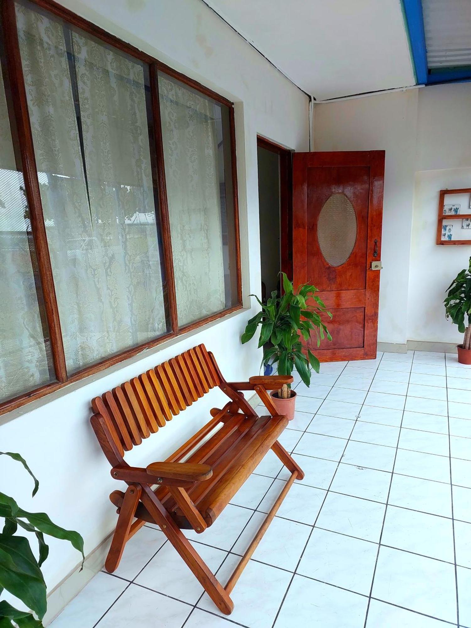 Willa Casa Equipada En El Centro De Puntarenas Zewnętrze zdjęcie